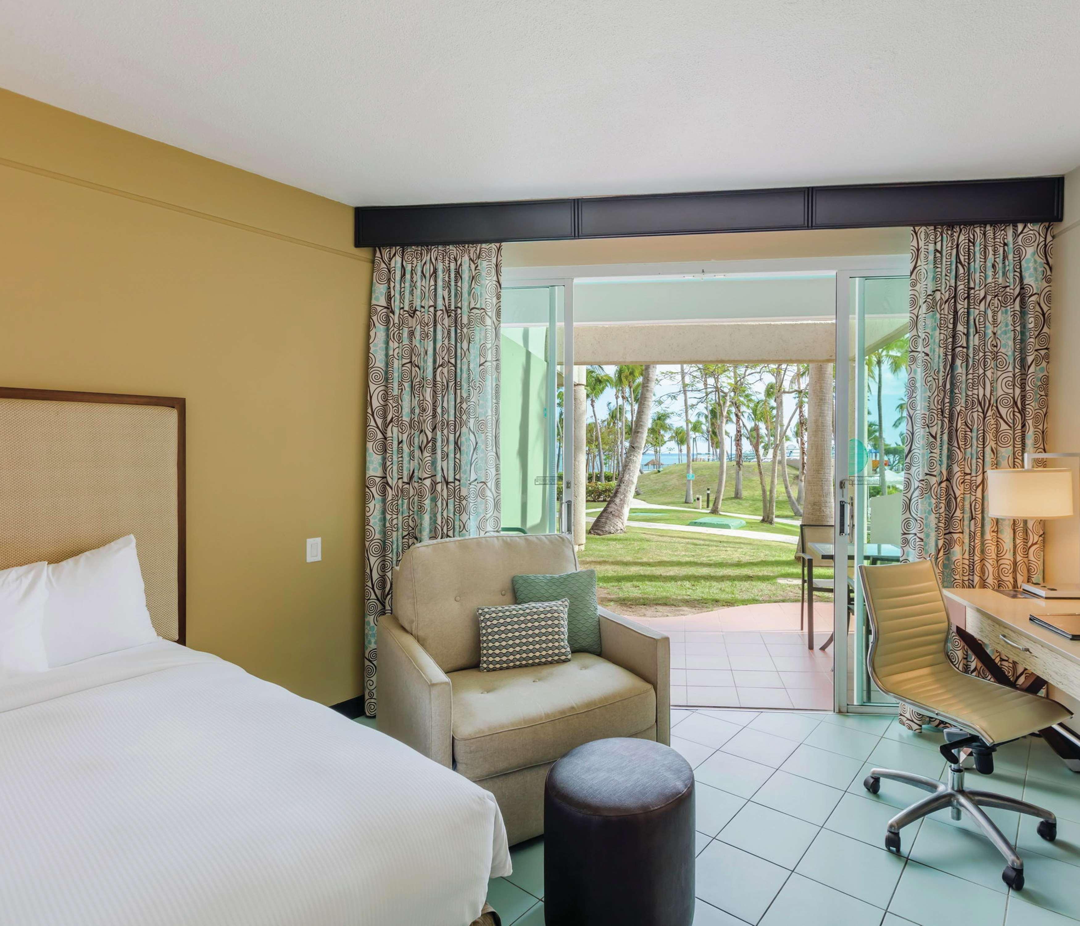 Hilton Ponce Golf & Casino Resort Exterior photo